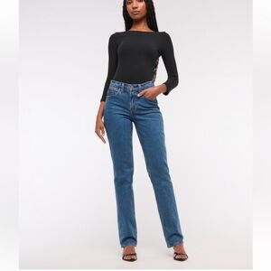 Abercrombie & Fitch Curve Love Mid Rise 90s Straight Jean